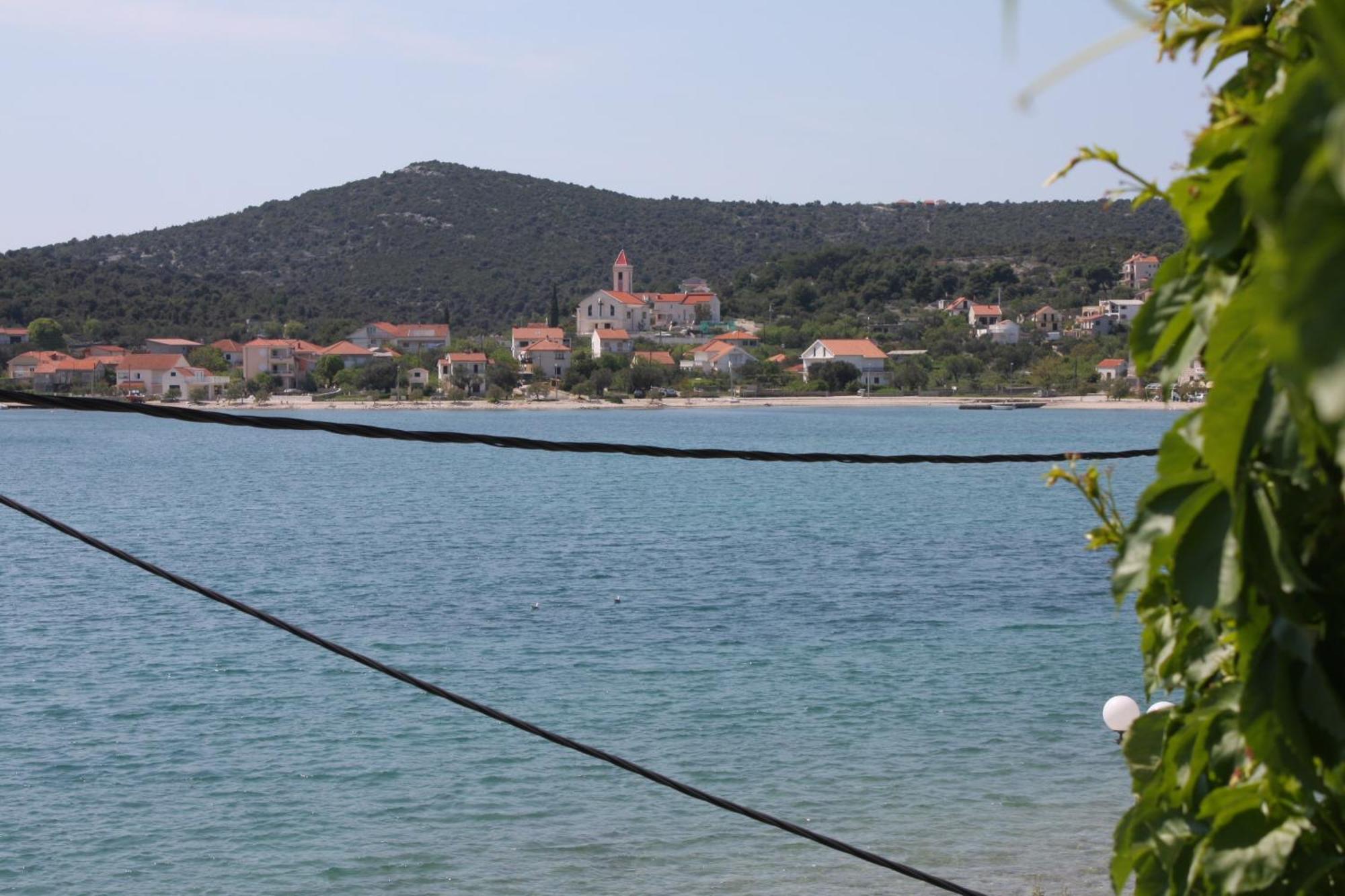 Apartments By The Sea Vinisce, Trogir - 4892 Exterior foto